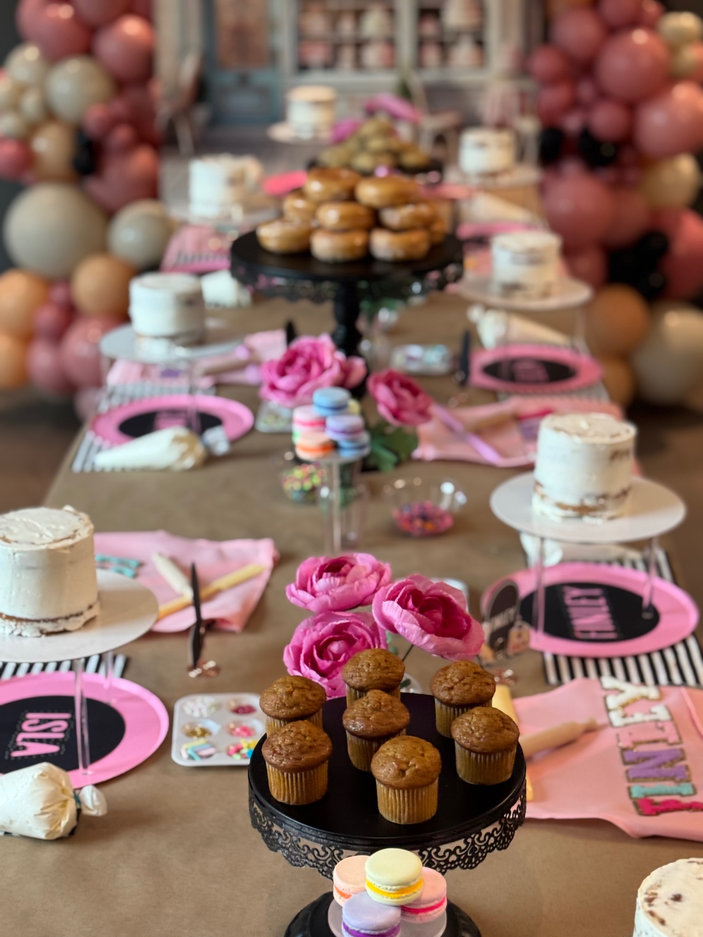 Bakery Party — detail